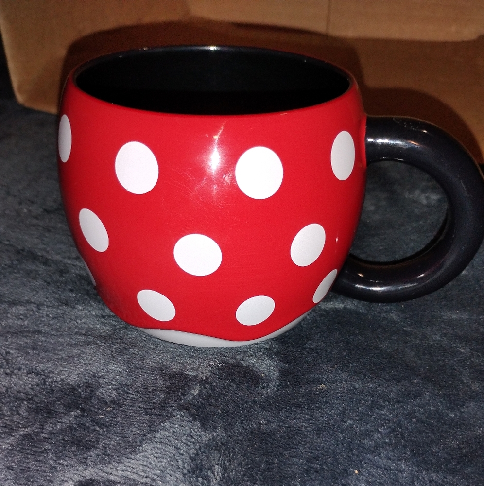 Walt Disney mug. Walt Disney Store Minnie Mouse 25th Anniversary Drinking Mug.